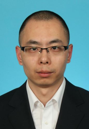 李佳.jpg
