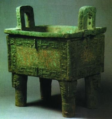 李克强陪卡梅伦参观国博 欣赏“司母戊鼎”