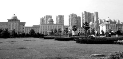 局长搬进处长办公室应付检查