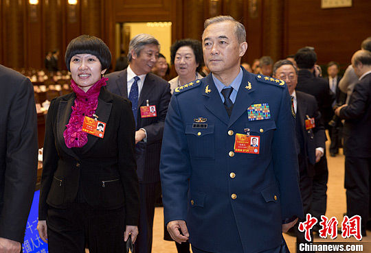 中央空军司令员:确保习近平一声令下有效履行使命