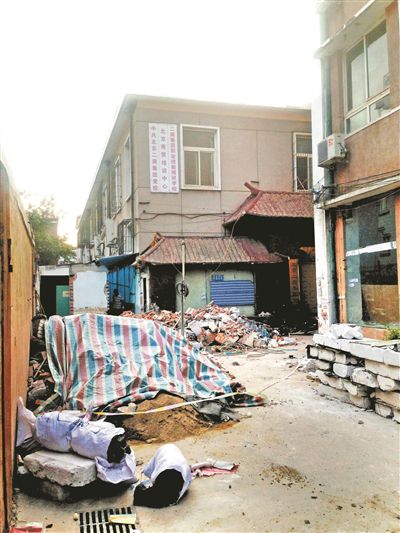 上榜的北京商贸大学地址已变成大工地
