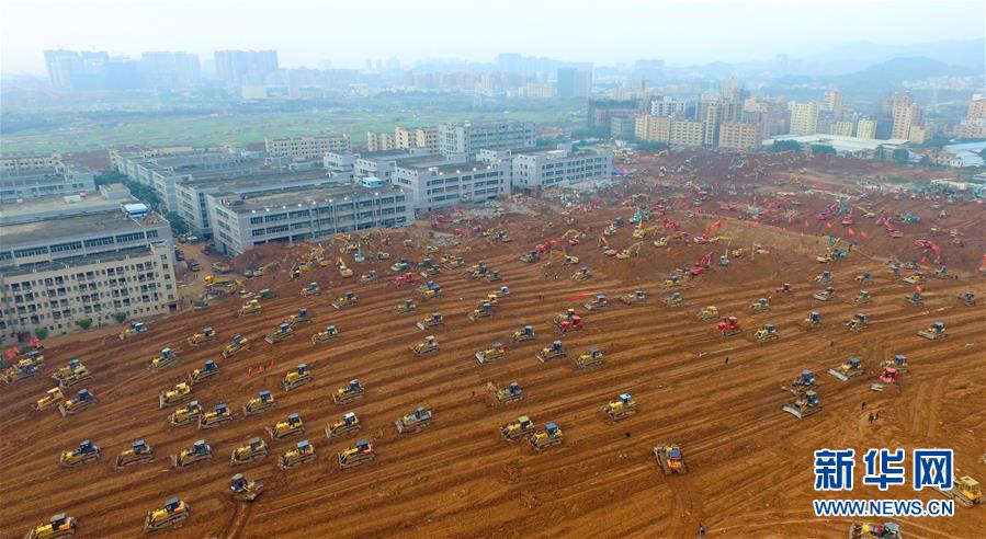 深圳滑坡事故救援仍在进行
