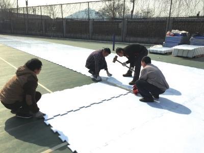 北京中小学明天开学 公交早晚高峰将加车3700余次