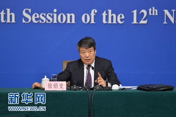 国家发改委主任：化解过剩产能不会引起第二次下岗潮
