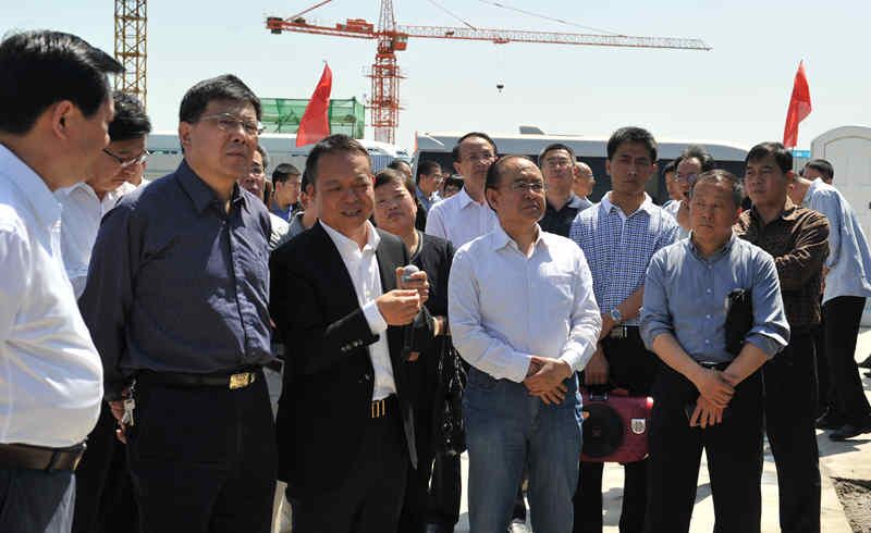 中心常务副主任王曦随同北京市政协考察团赴廊坊调研