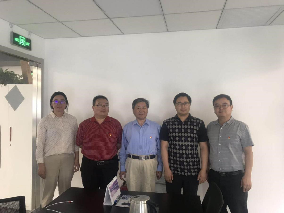中北智库第一联合委员会调研走访北京爱佑数据应用技术研究院